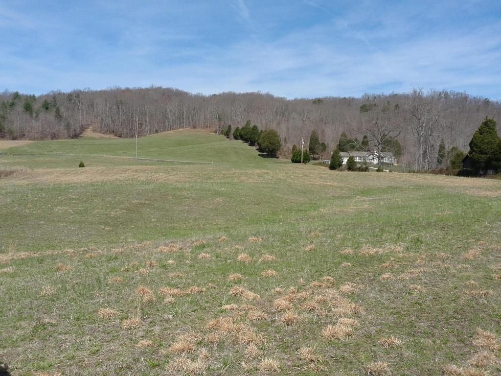 17 acres in Roane County, Tennessee