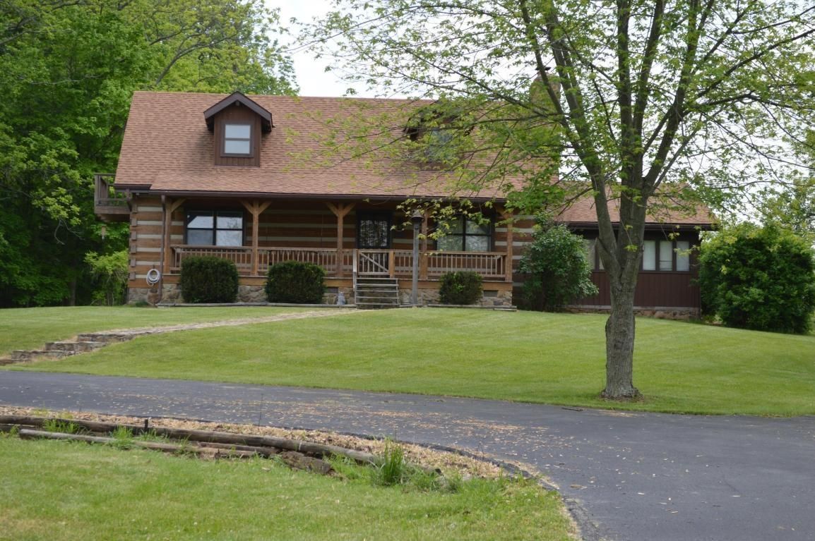 23 acres in Lawrence County, Indiana