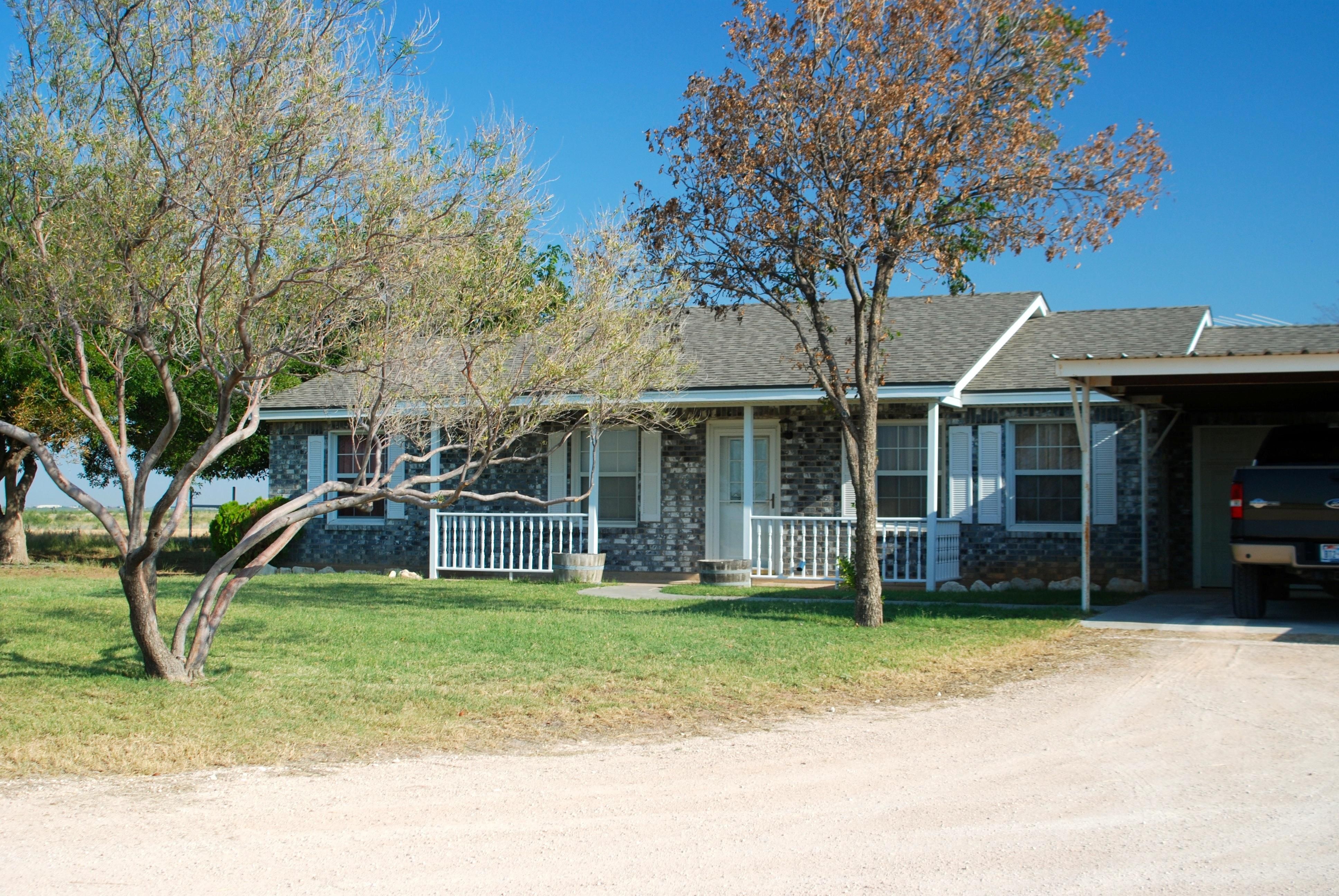 10 acres in Midland County, Texas