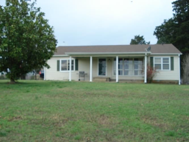 100 acres in Noxubee County, Mississippi