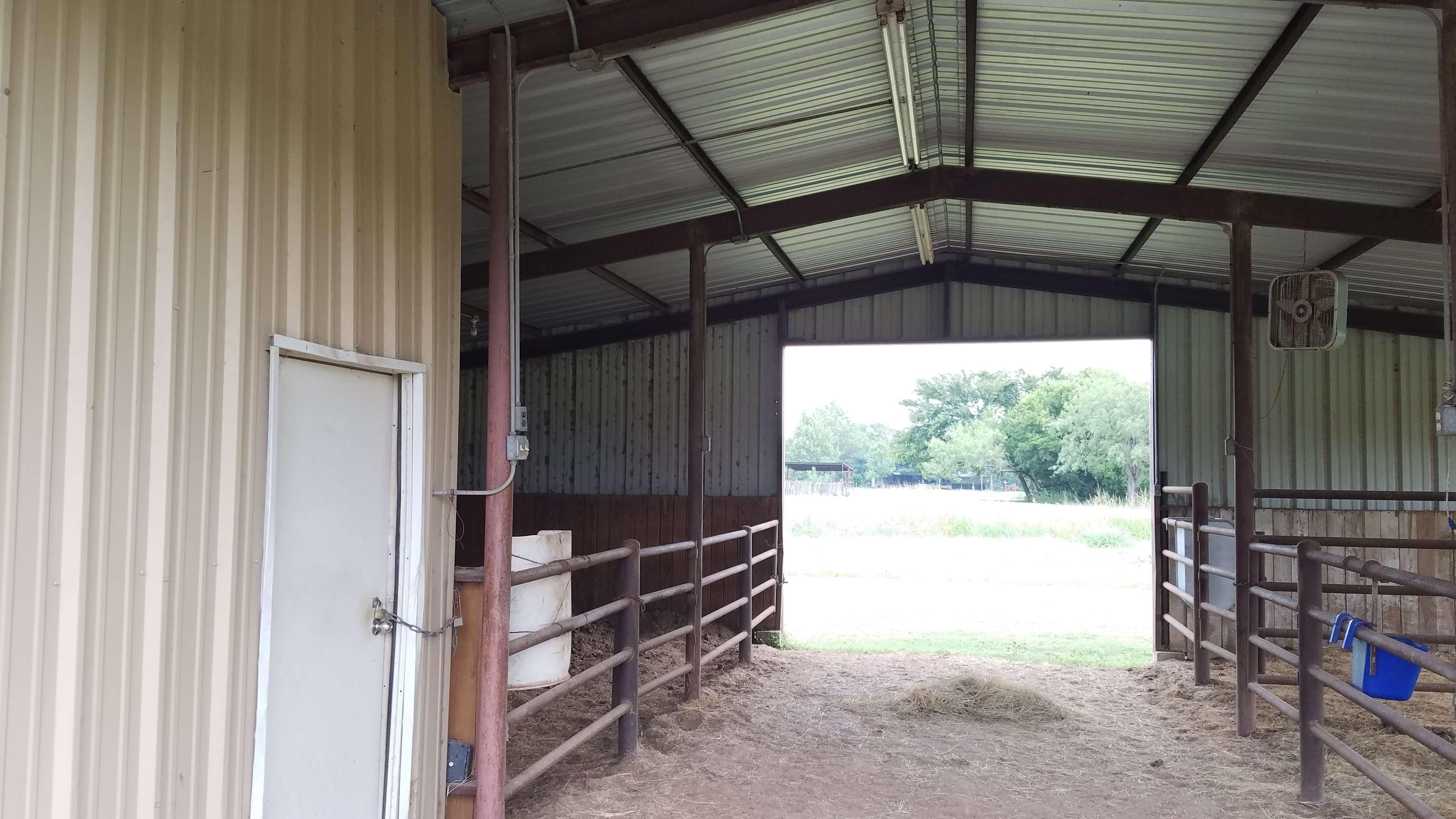 12 acres in McLennan County, Texas