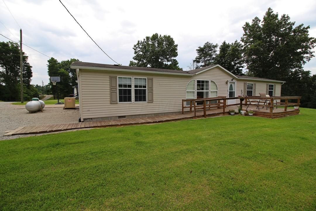 9 acres in Hocking County, Ohio