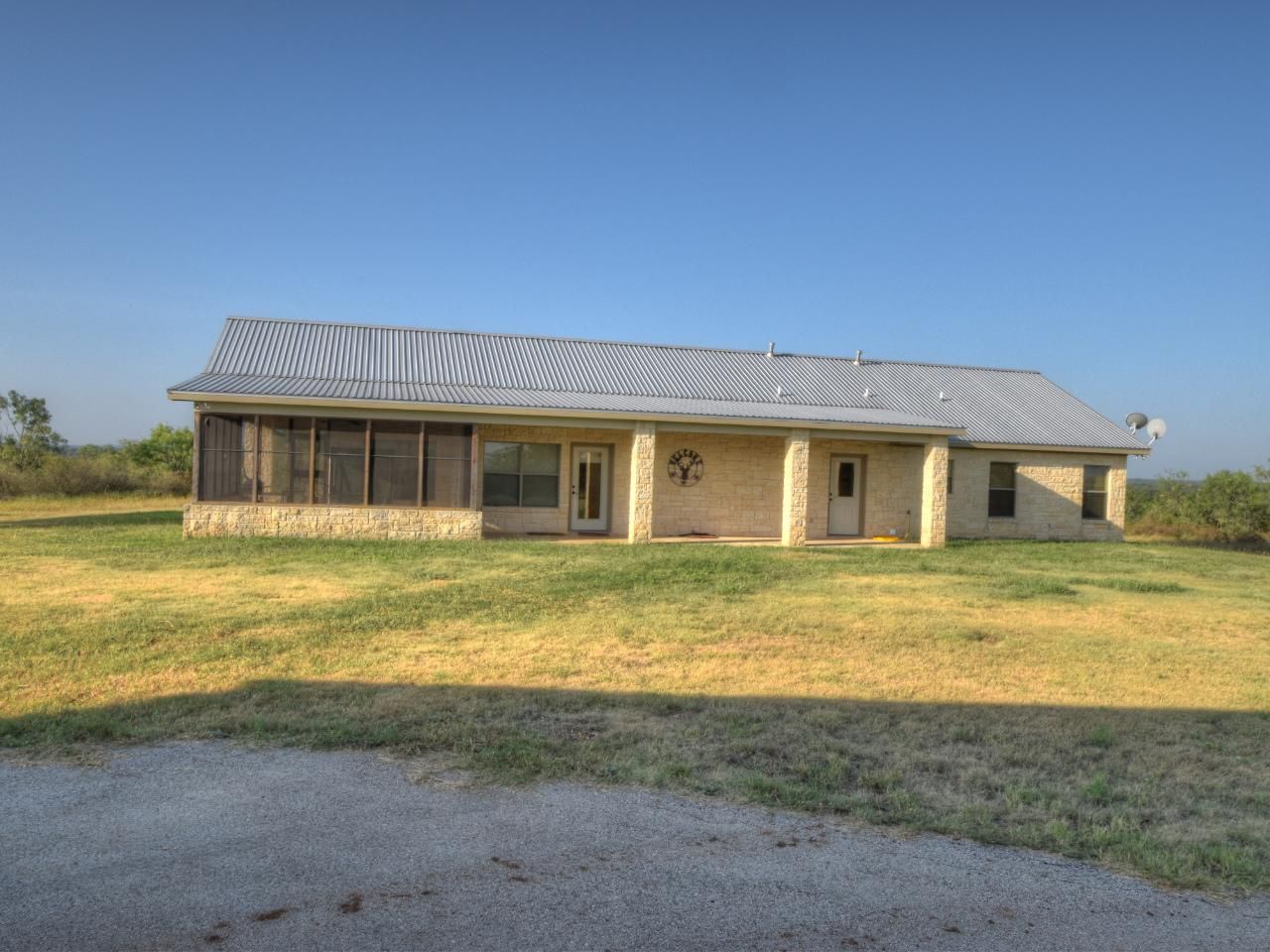 638 PR 661, Voca, TX 76887 MLS 141726