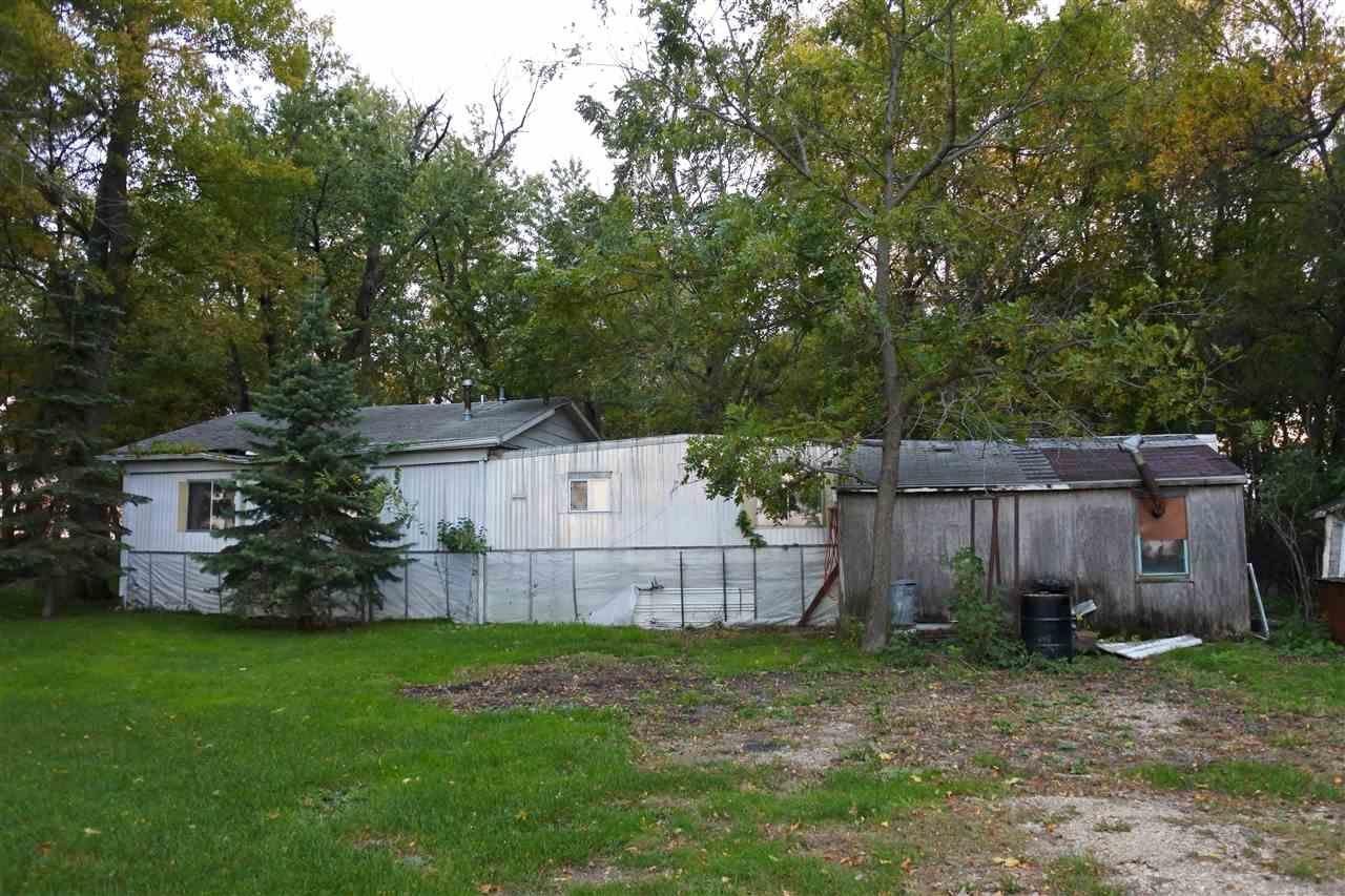 2 acres in Butler County, Iowa