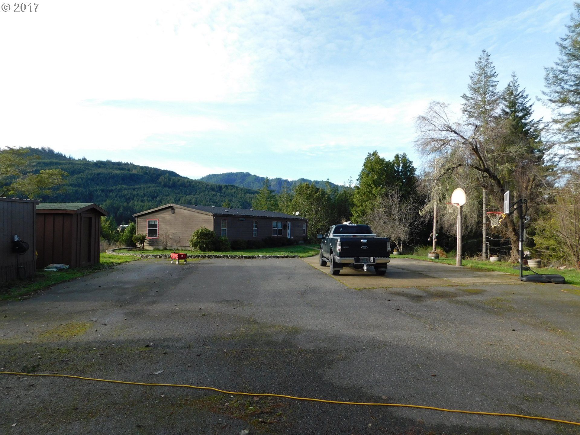 5.44 acres in Coos County, Oregon