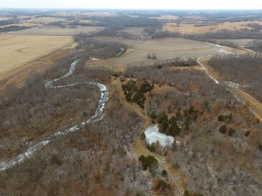 116 acres in Grundy County, Missouri