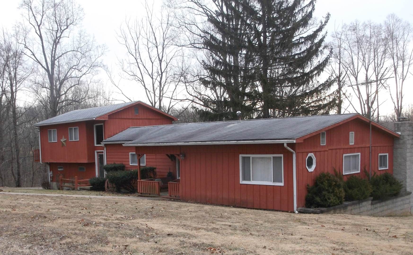 11.06 acres in Vinton County, Ohio