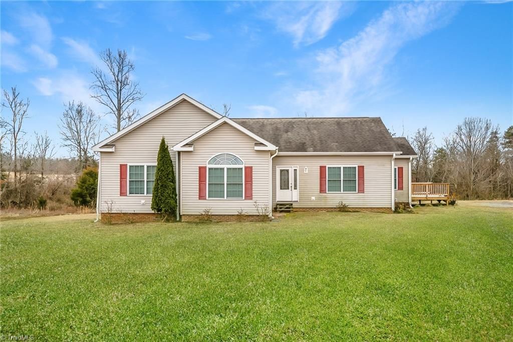 7.58 acres in Yadkin County, North Carolina