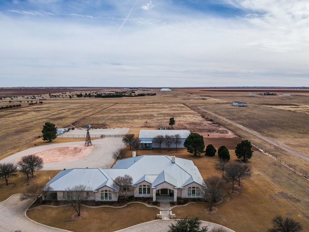 10 acres in Lubbock County, Texas