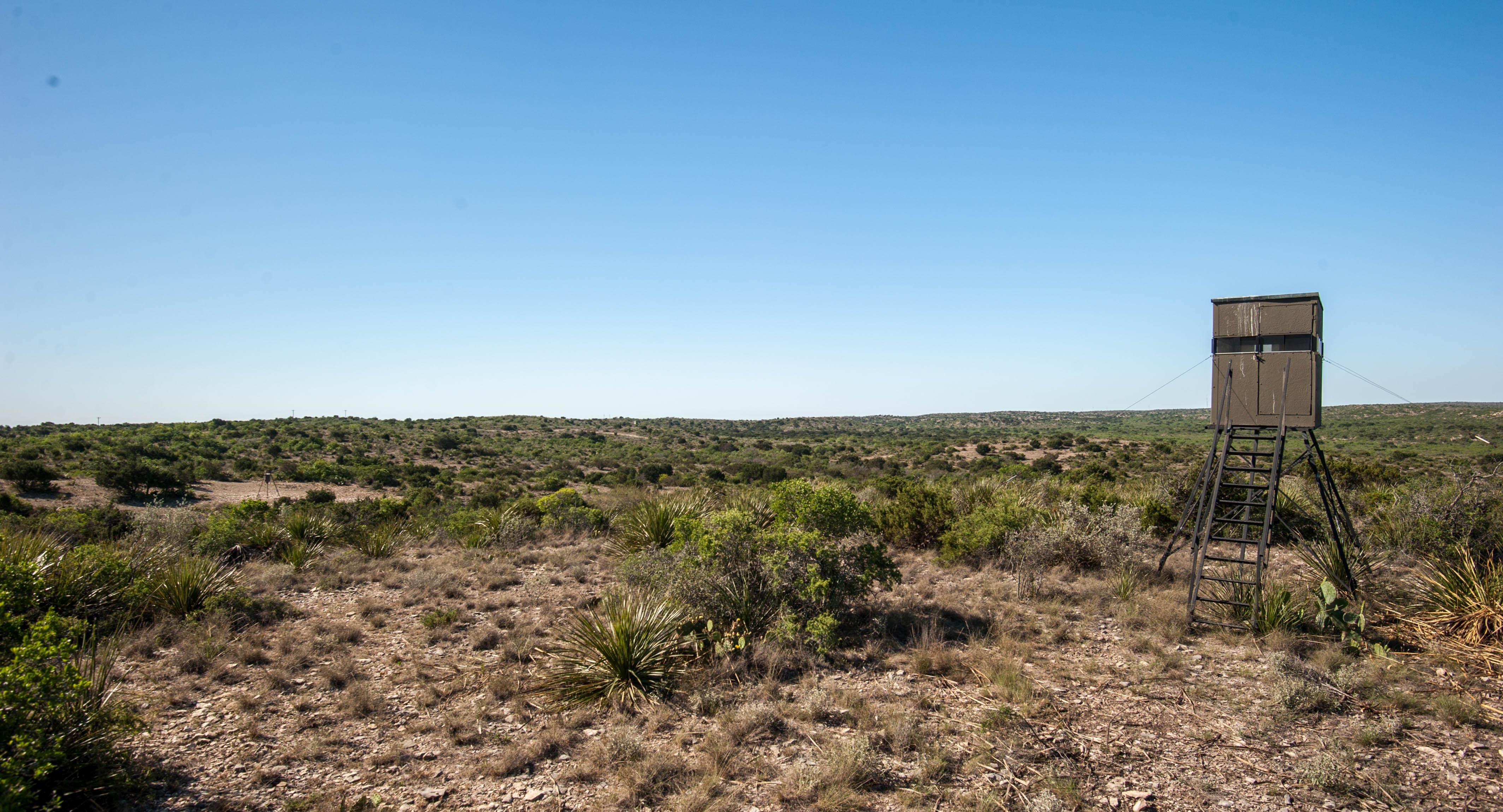 911 acres in Val Verde County, Texas