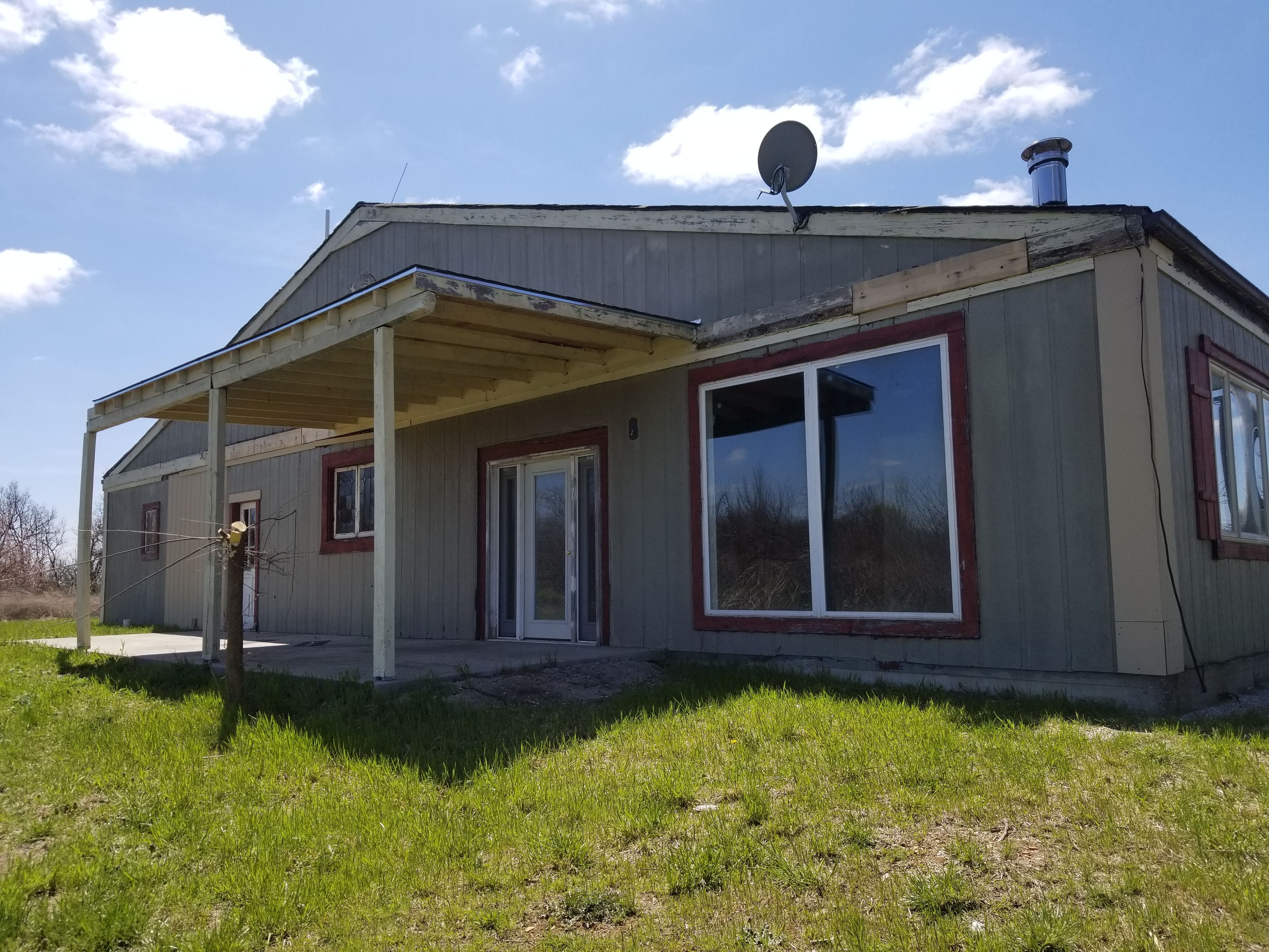 40 acres in Lawrence County, Missouri