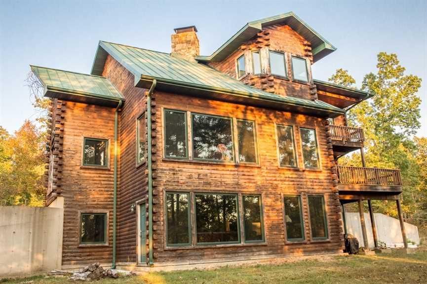 158 acres in Ripley County, Missouri