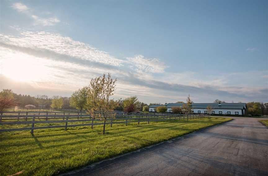 101 acres in Howard County, Indiana