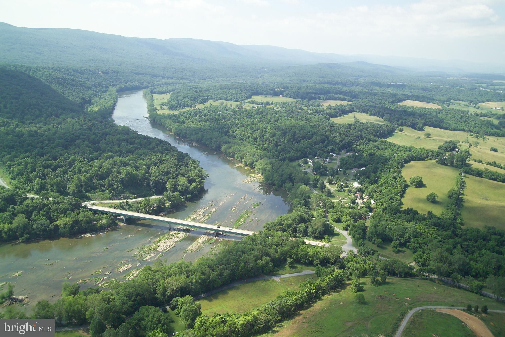 7 acres in Jefferson County, West Virginia