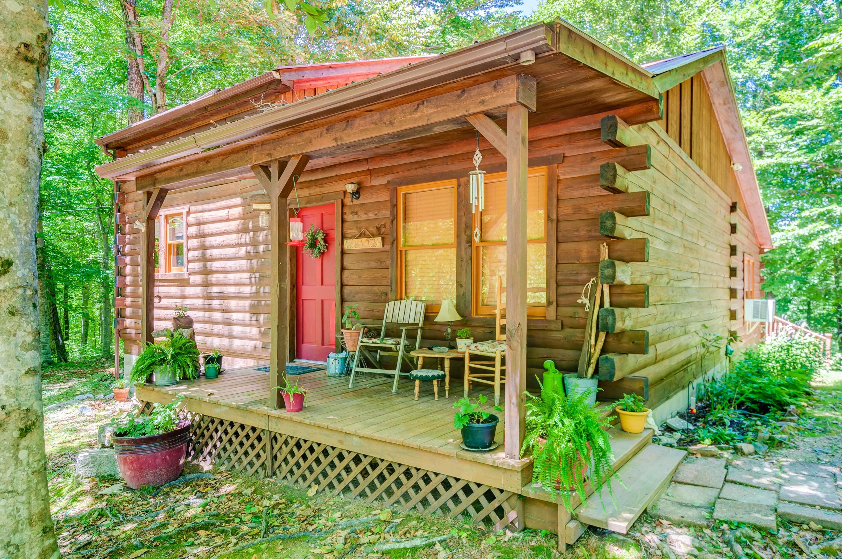 2 acres in Perry County, Tennessee