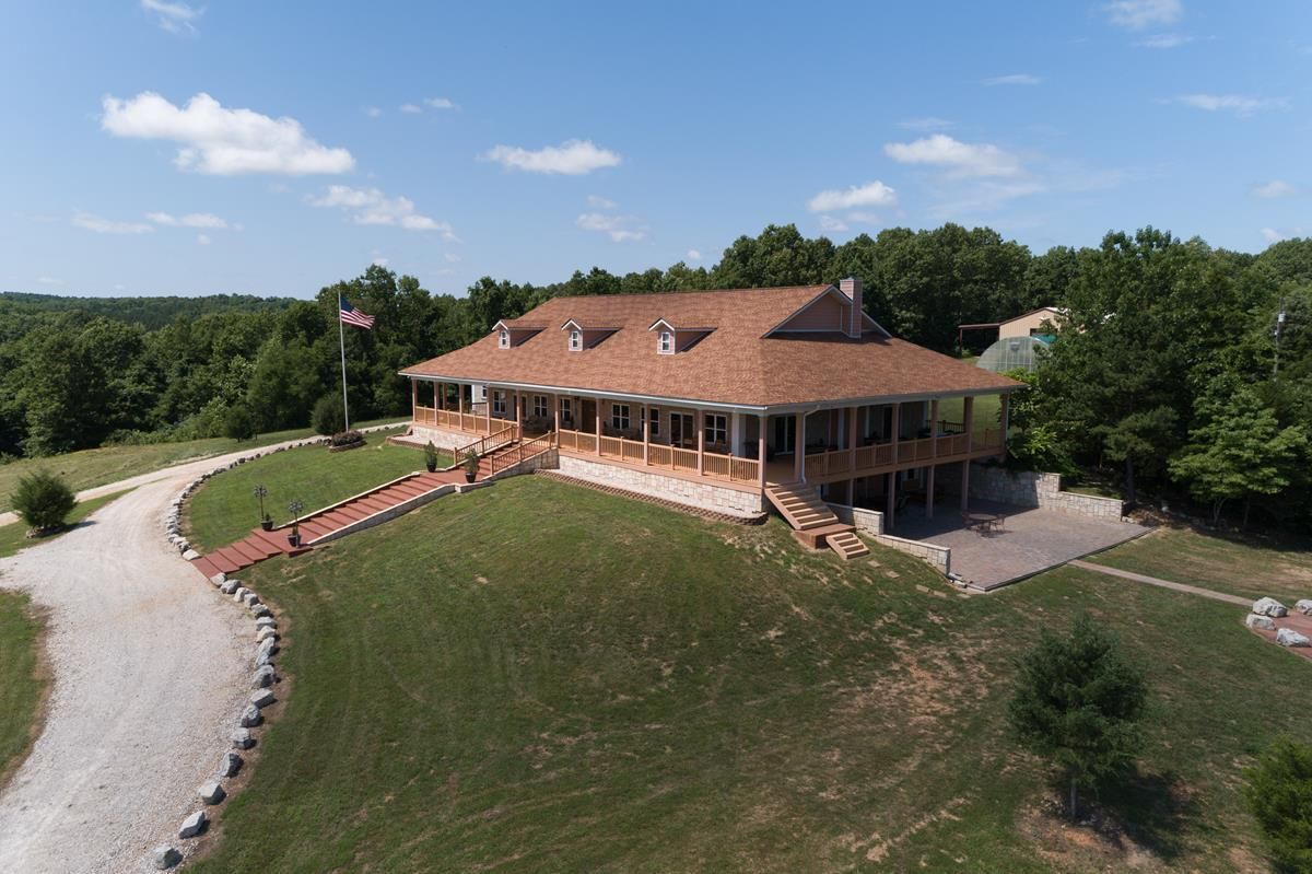 188 acres in Dent County, Missouri