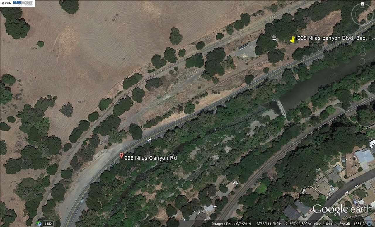 3 acres in Alameda County, California