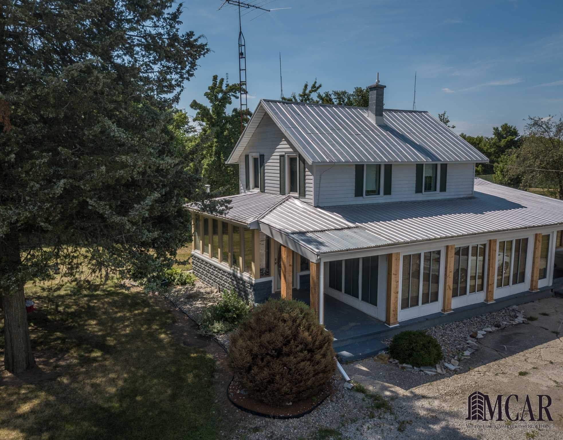 11 acres in Monroe County, Michigan