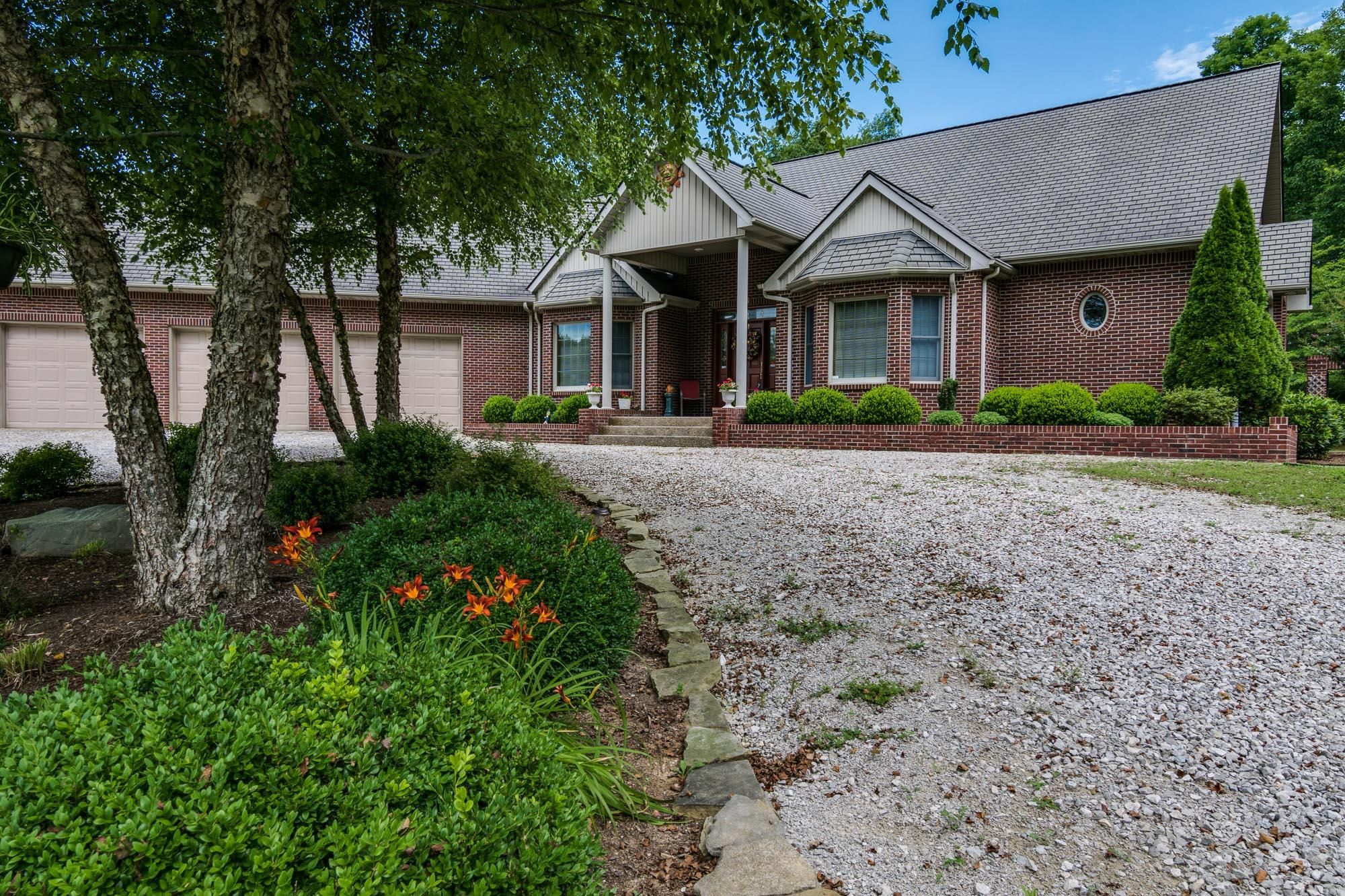 10 acres in Clay County, Tennessee