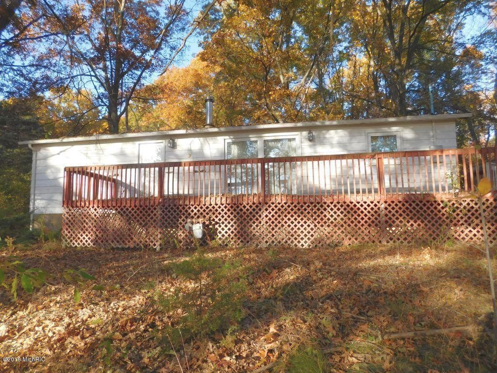 0.99 acres in Hillsdale County, Michigan