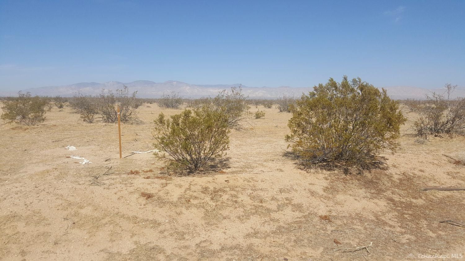 5 acres in Kern County, California
