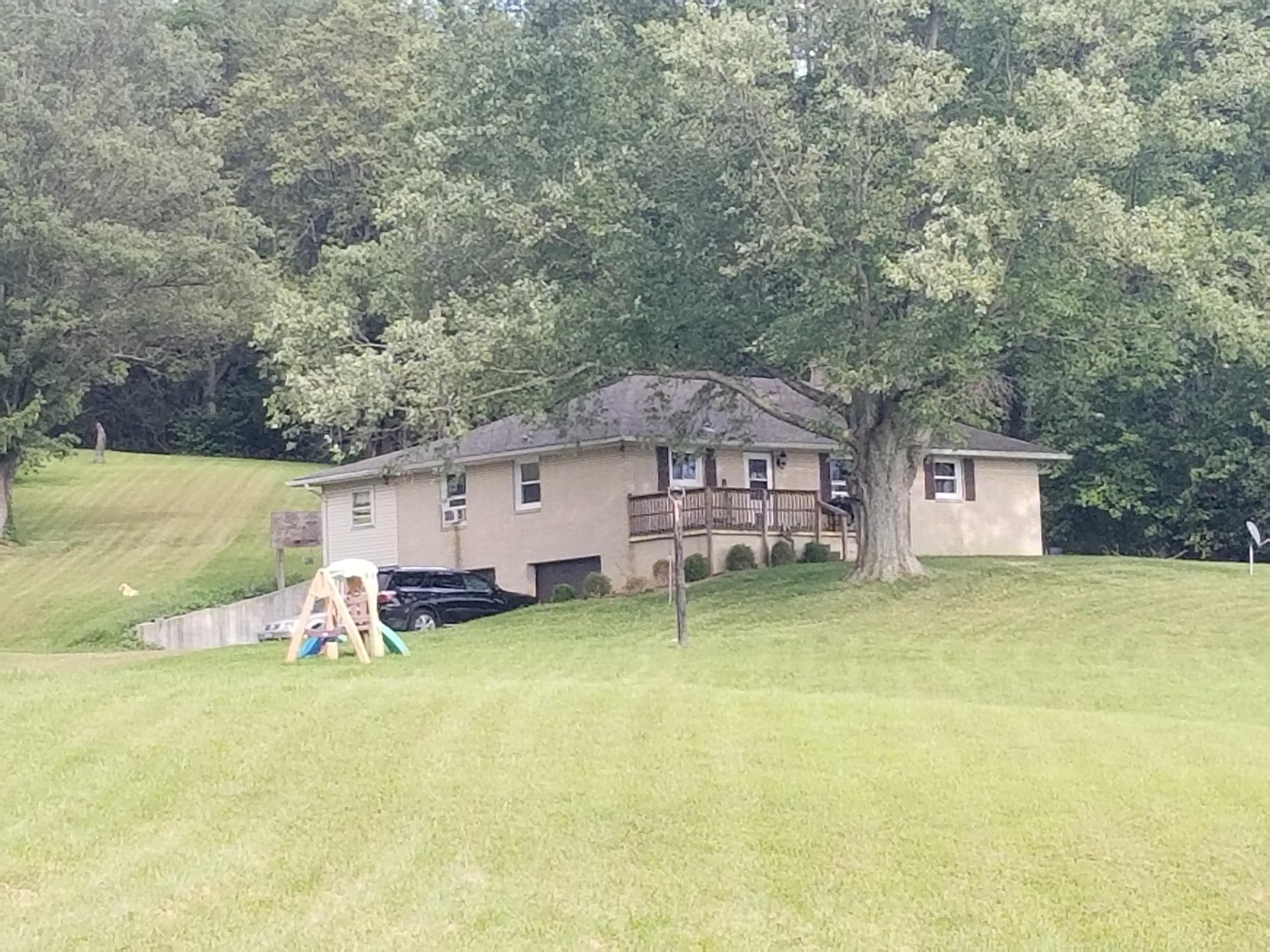 3.27 acres in Licking County, Ohio