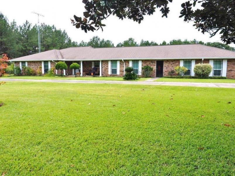 100 acres in Amite County, Mississippi