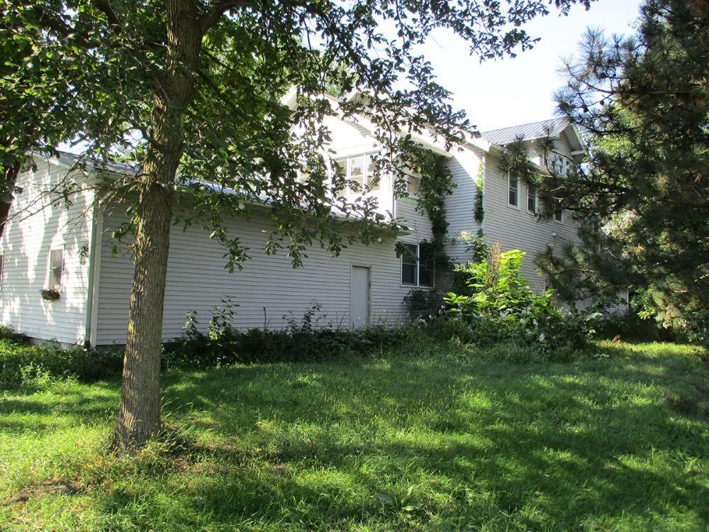 9.36 acres in Clay County, South Dakota