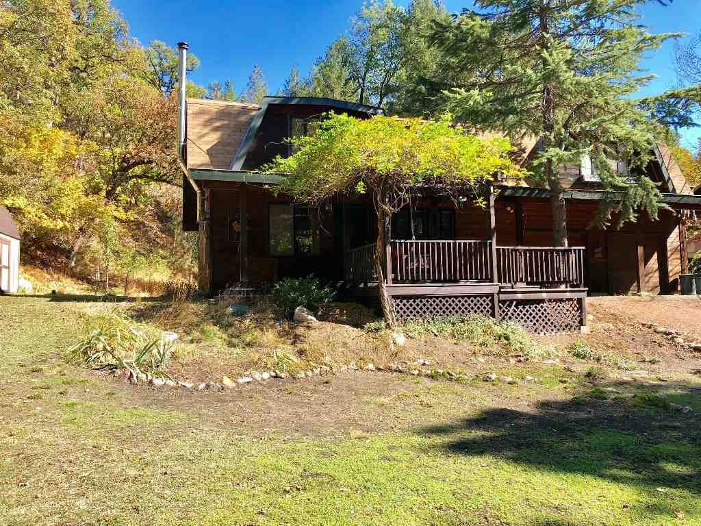 1 acres in Siskiyou County, California