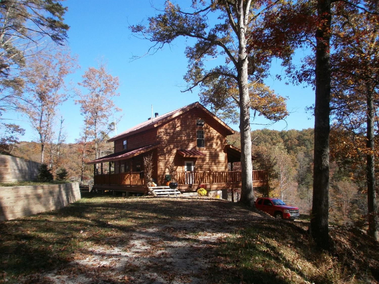 105 acres in Elliott County, Kentucky