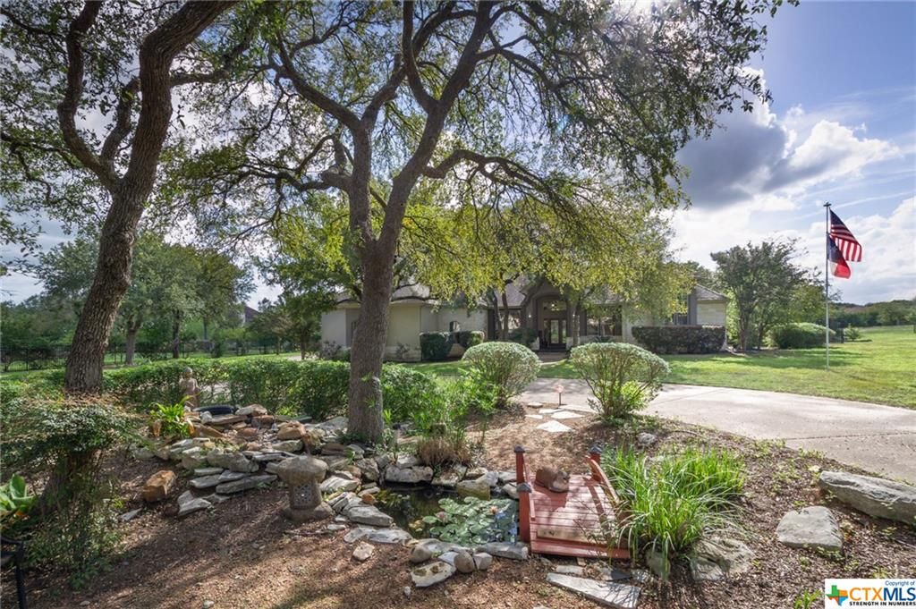 2.4 acres in Williamson County, Texas