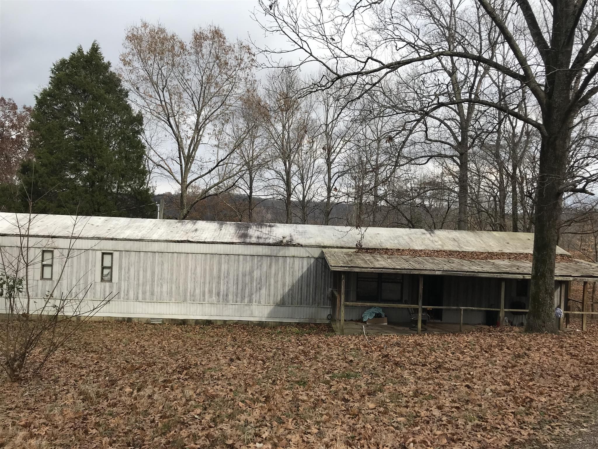 3.1 acres in Dickson County, Tennessee