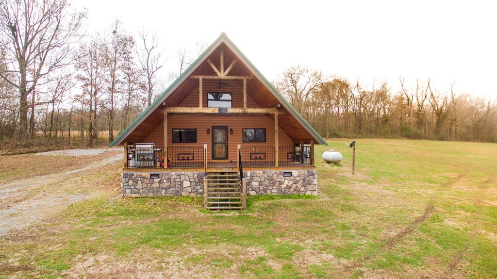 10 acres in Livingston County, Kentucky