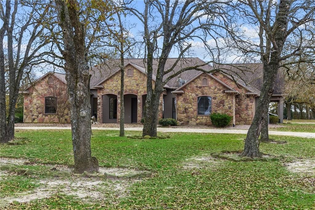 10 acres in Brazos County, Texas