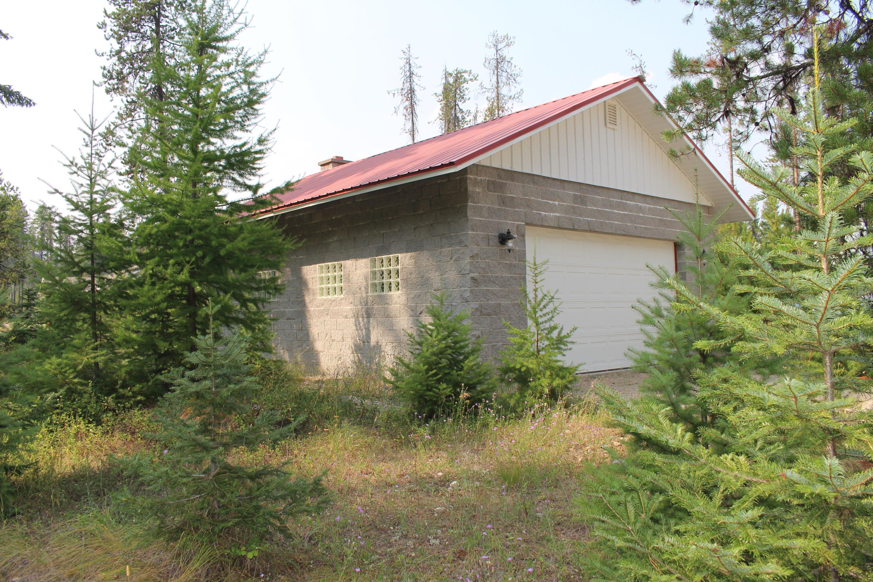 1.33 acres in Mineral County, Montana