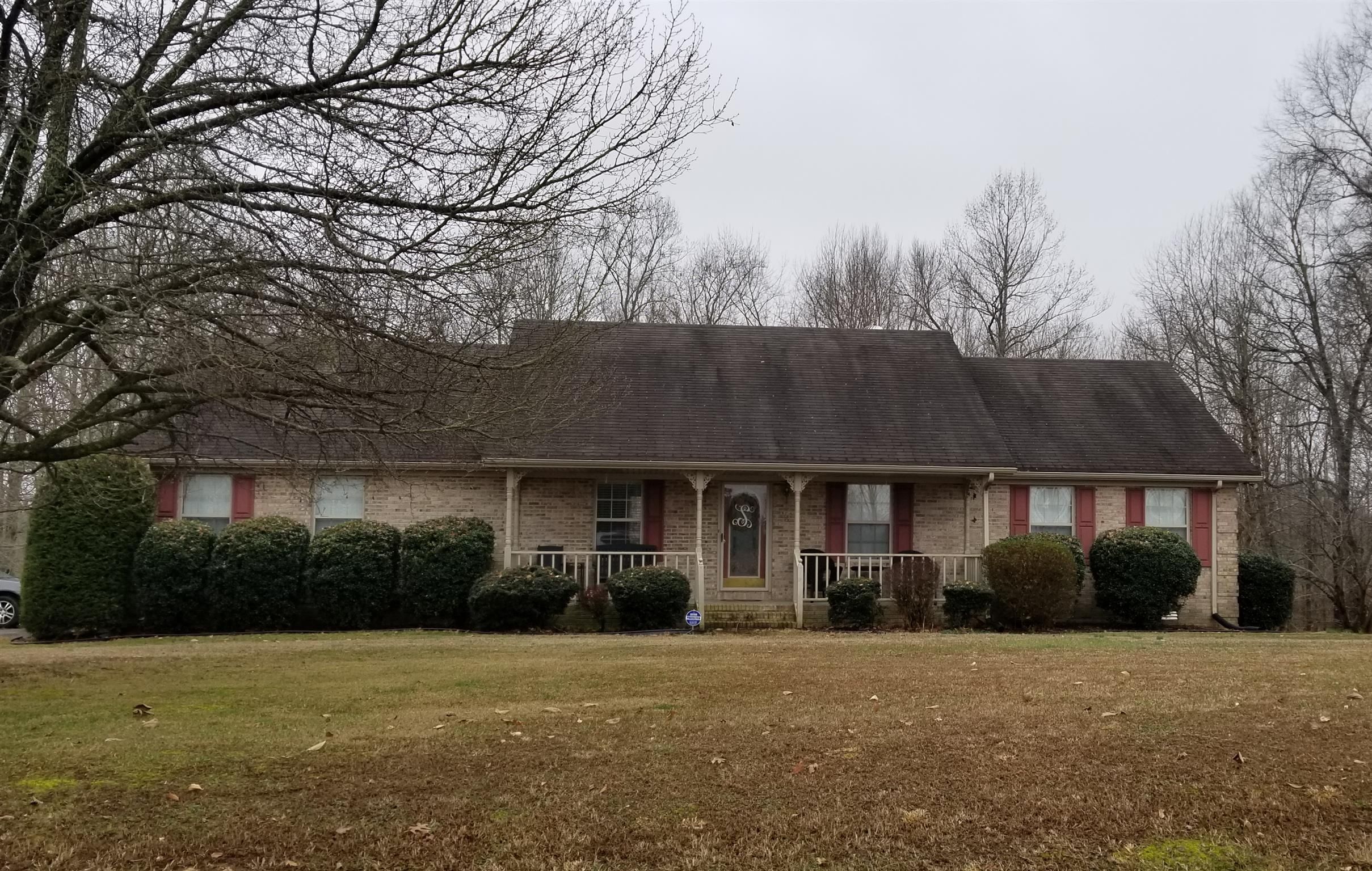 5.8 acres in Macon County, Tennessee