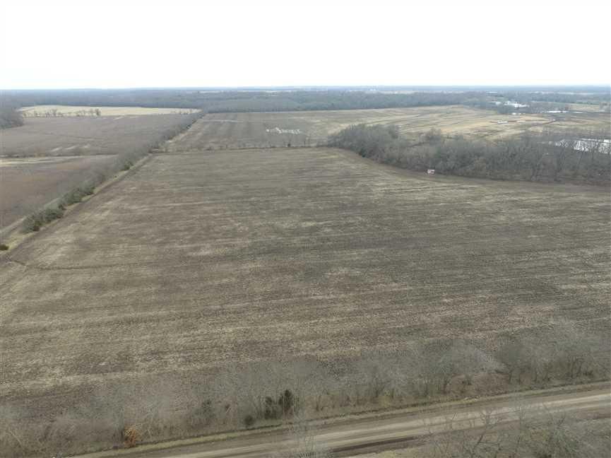 100 acres in Labette County, Kansas