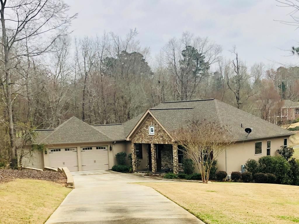 1.08 acres in Edgefield County, South Carolina