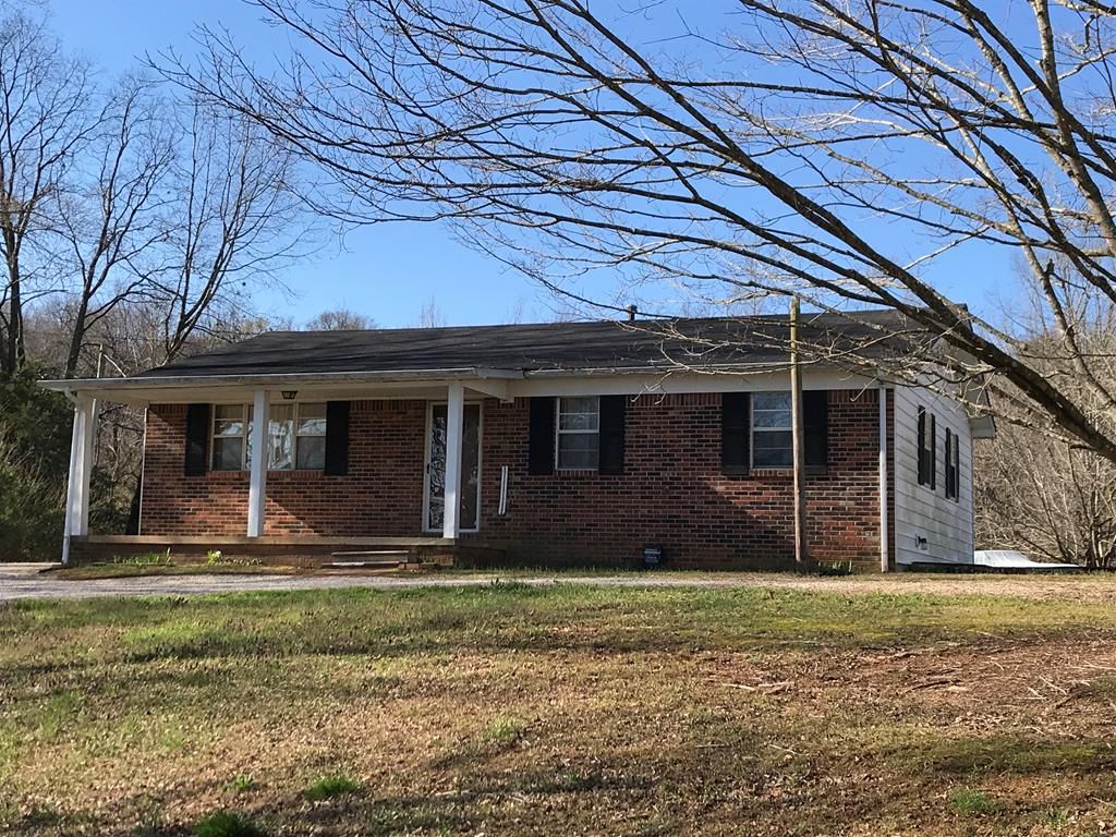 2.3 acres in Pickett County, Tennessee