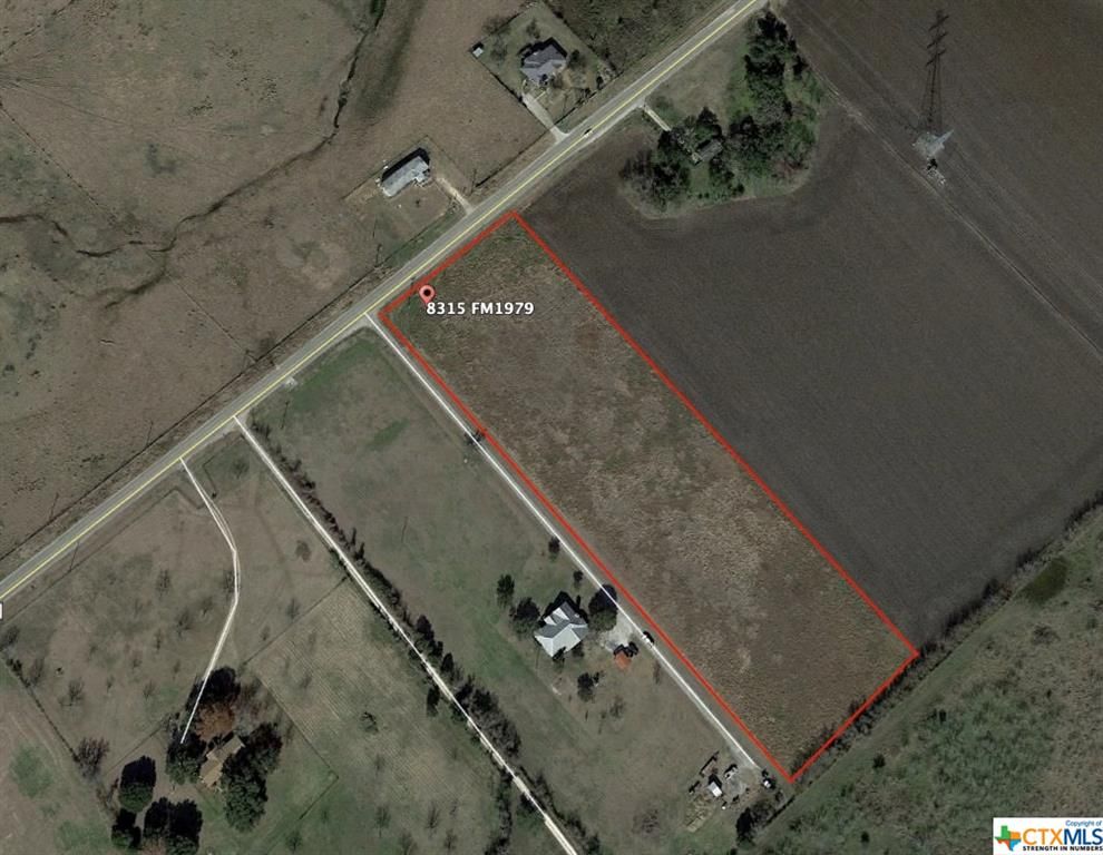 5.74 acres in Guadalupe County, Texas