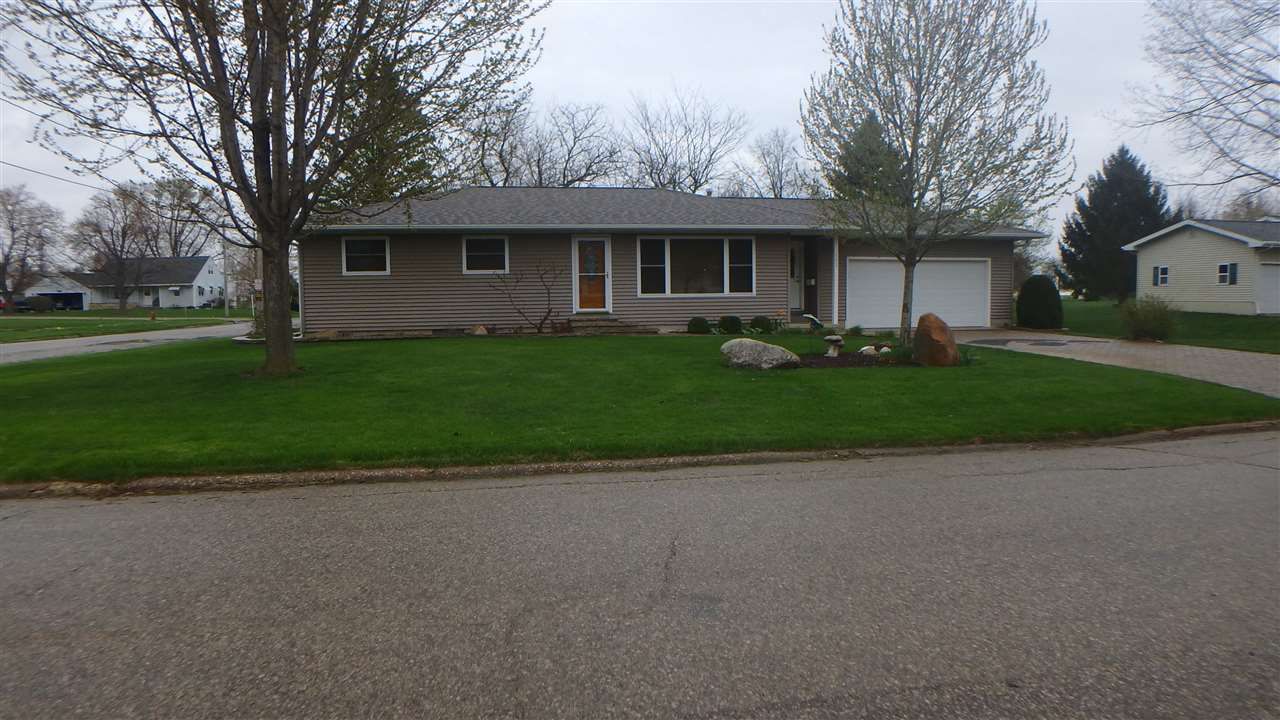 1.5 acres in Tama County, Iowa