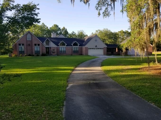 4 acres in Lowndes County,