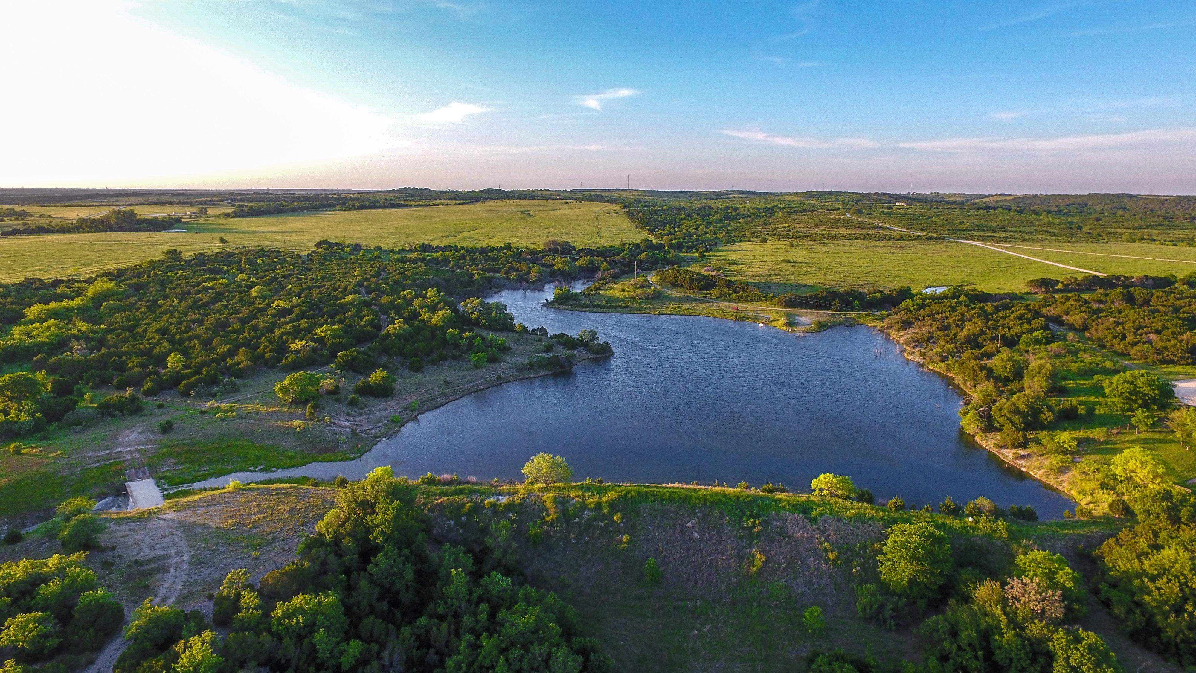 1,030 acres in Johnson County, Texas