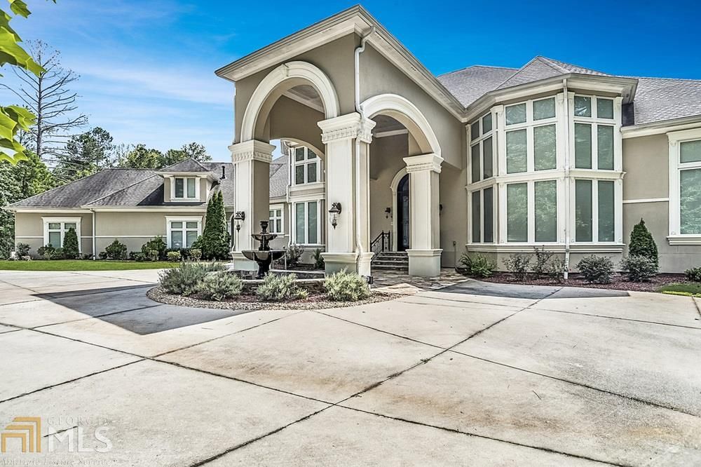 Single Family Detached, European,French Provincial Lithonia, GA