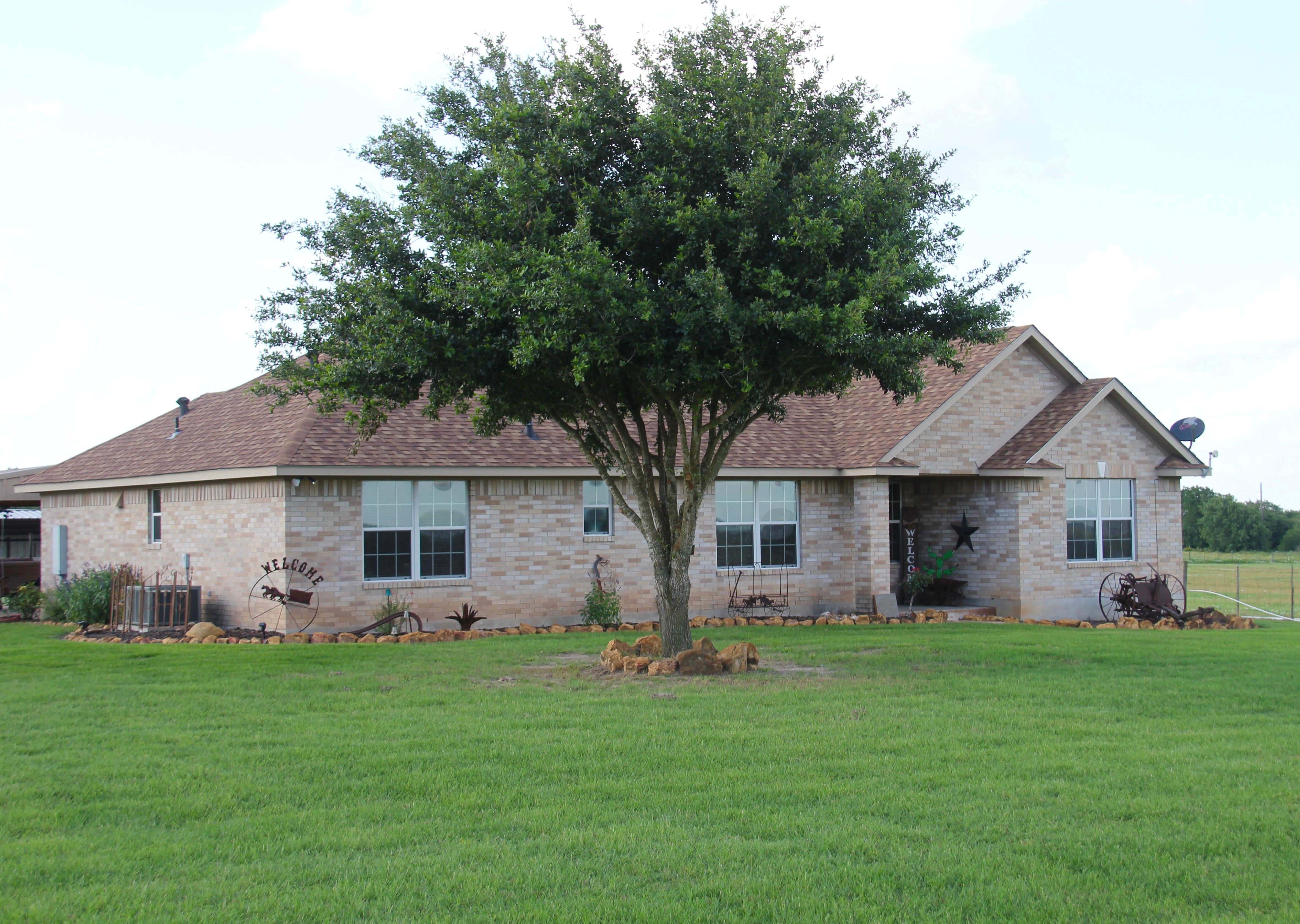 10.01 acres in Lee County, Texas