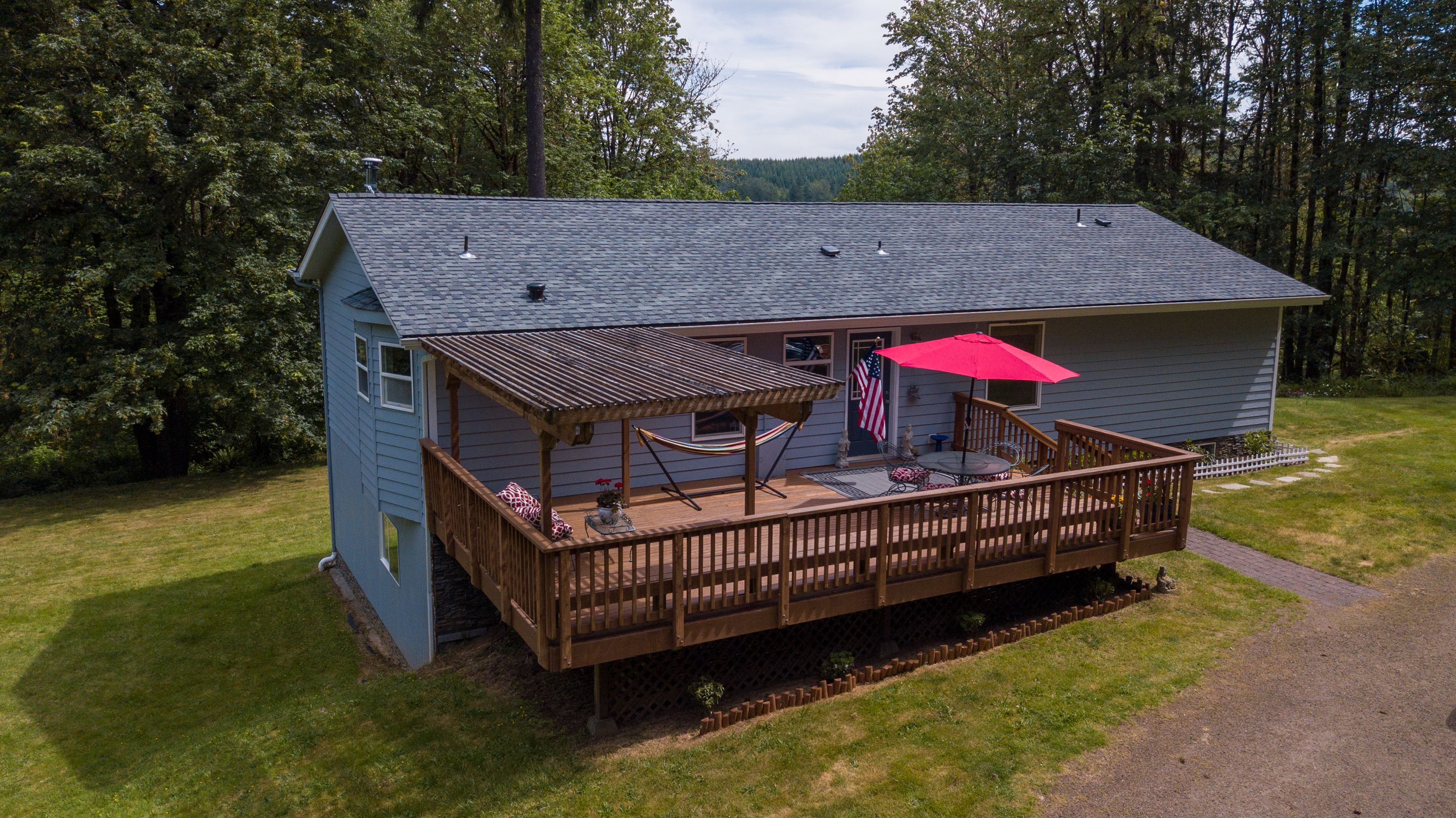 9.82 acres in Cowlitz County, Washington