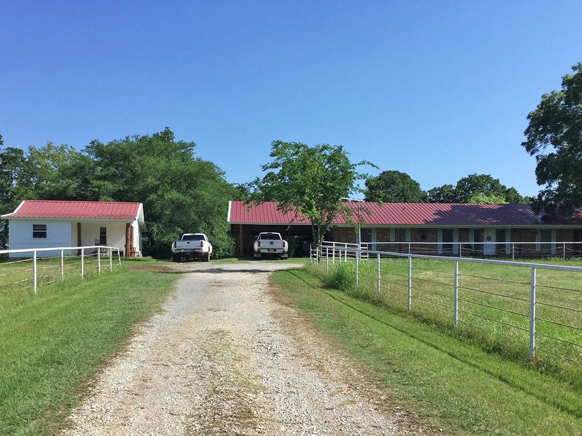 16779 Oklahoma 70E, Albany, OK 74721