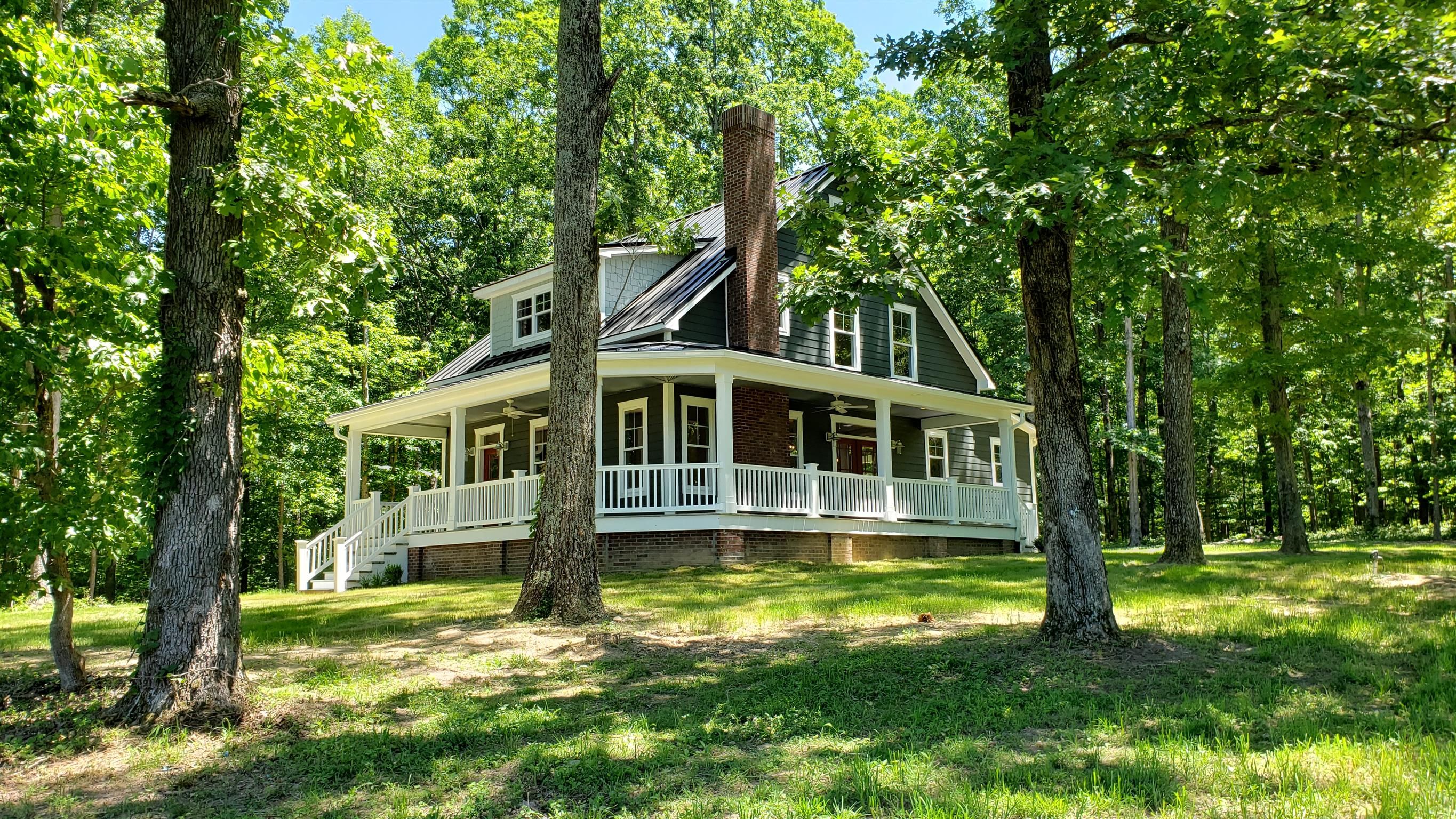 170 acres in Hickman County, Tennessee