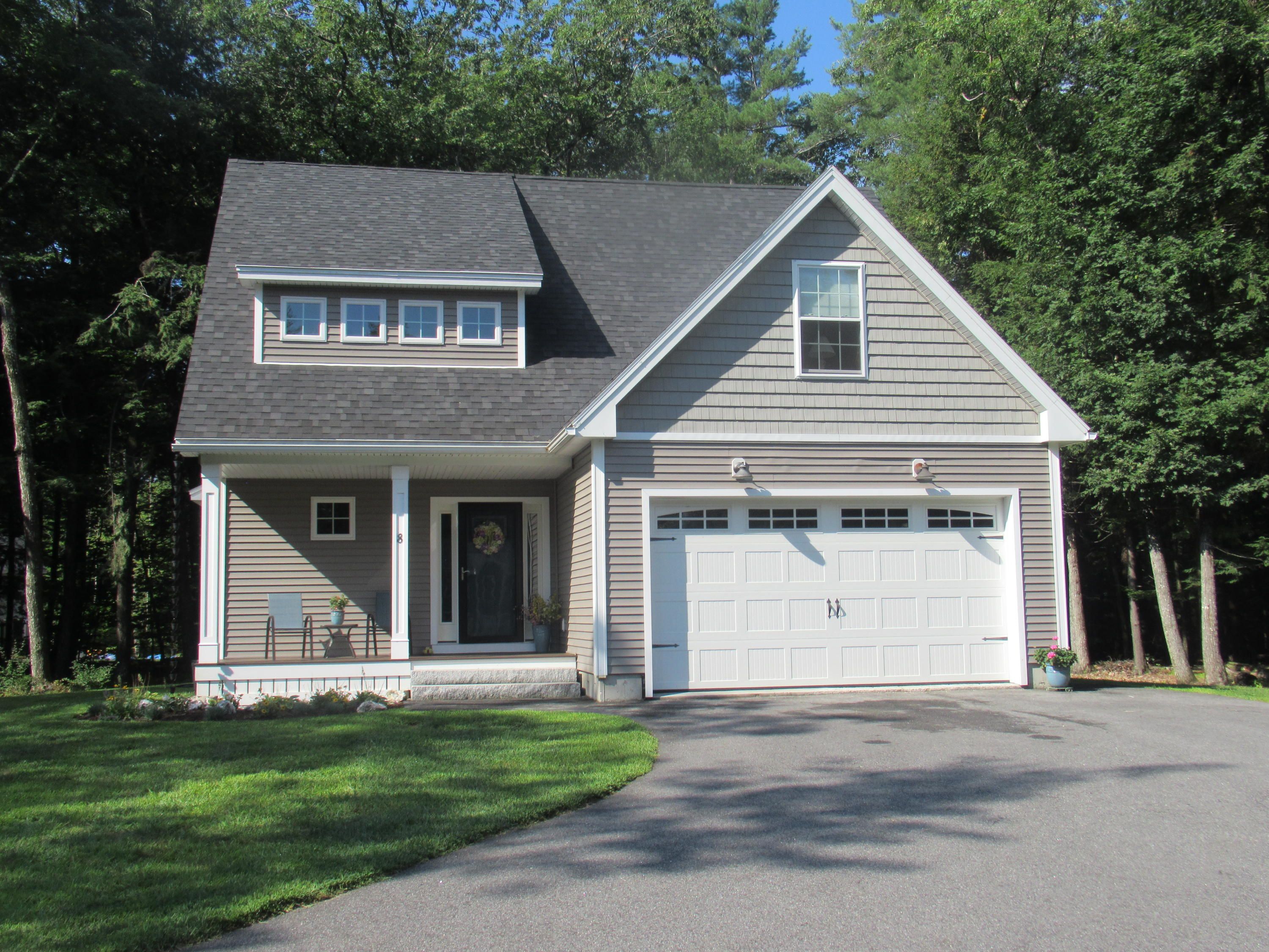 1.22 acres in Cumberland County, Maine