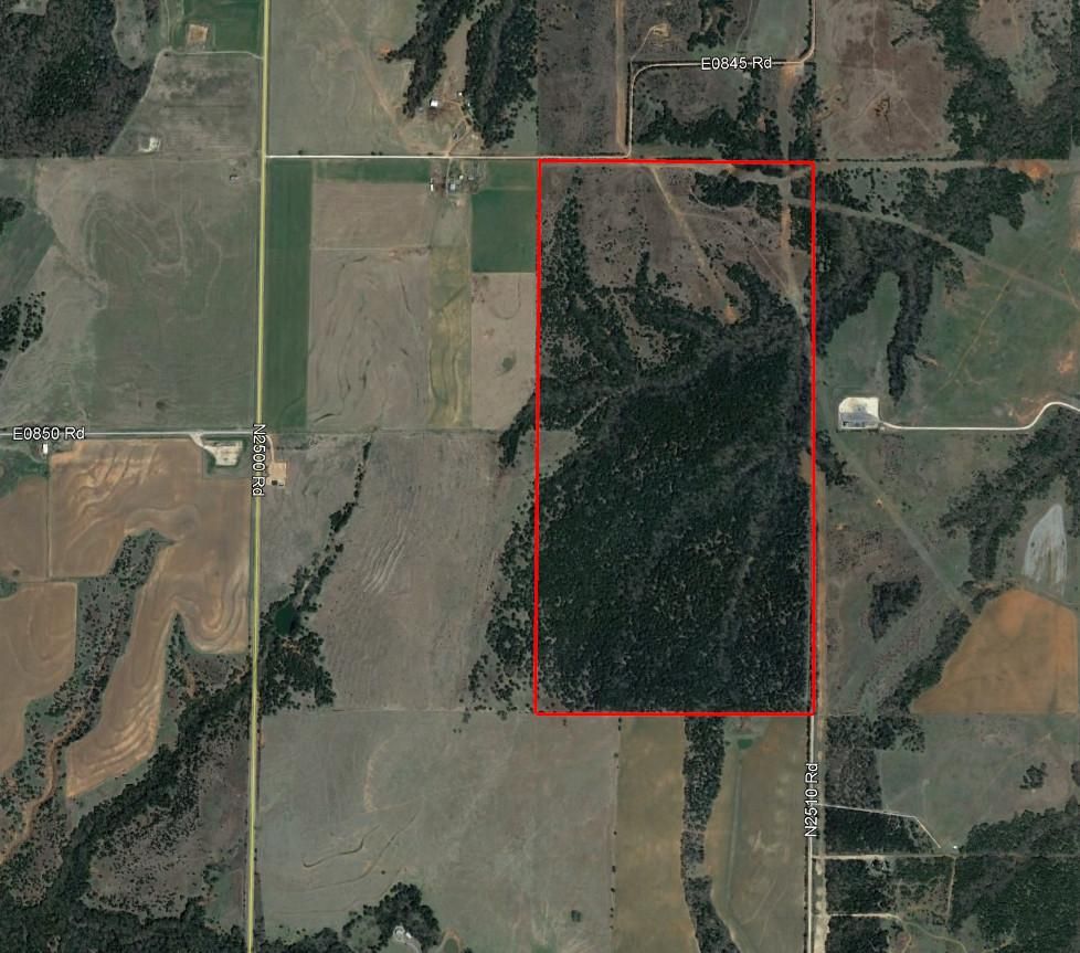 320 acres in Blaine County, Oklahoma